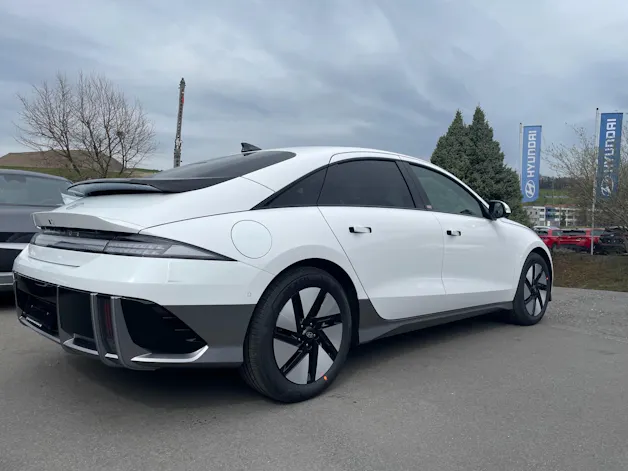 Hyundai Ioniq 6 77kWh Launch Edition 4WD