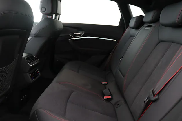 Audi Q8 55 e-tron Black Edition quattro