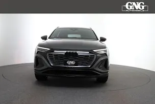 Audi Q8 55 e-tron Black Edition quattro