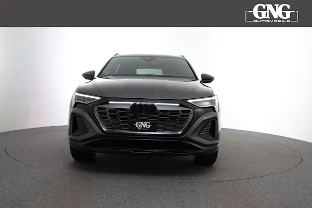 Audi Q8 55 e-tron Black Edition quattro