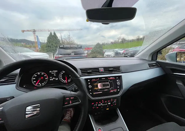 SEAT Arona 1.0 TSI Eco DSG SWISS FR