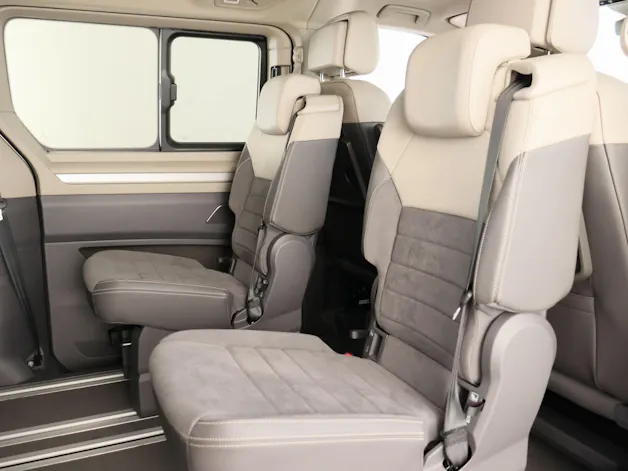VW Multivan 2.0 TDI Life Edition DSG