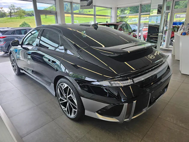 Hyundai Ioniq 6 77kWh Launch Edition 4WD