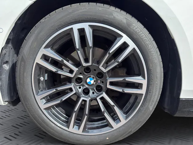 BMW 520d xDrive 48V Touring M Sport Steptronic