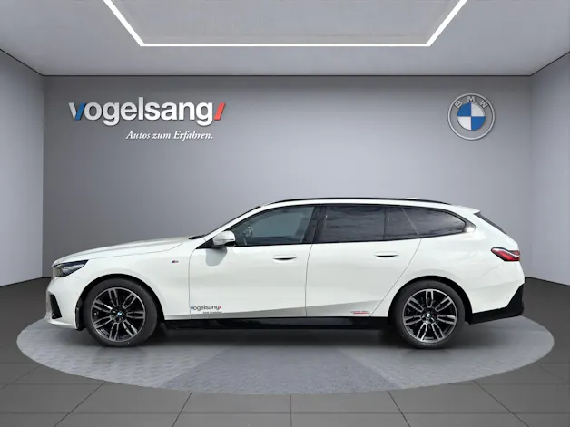 BMW 520d xDrive 48V Touring M Sport Steptronic