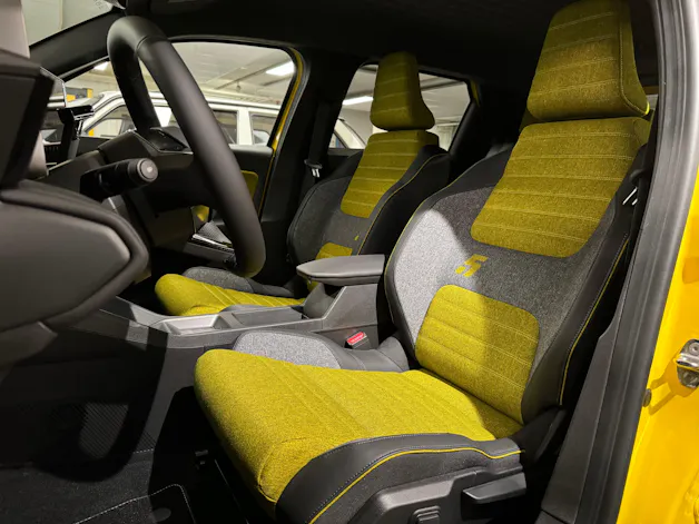 Renault R5 E-TECH 100% ELECTRIC iconic five 150PS Comfort Range