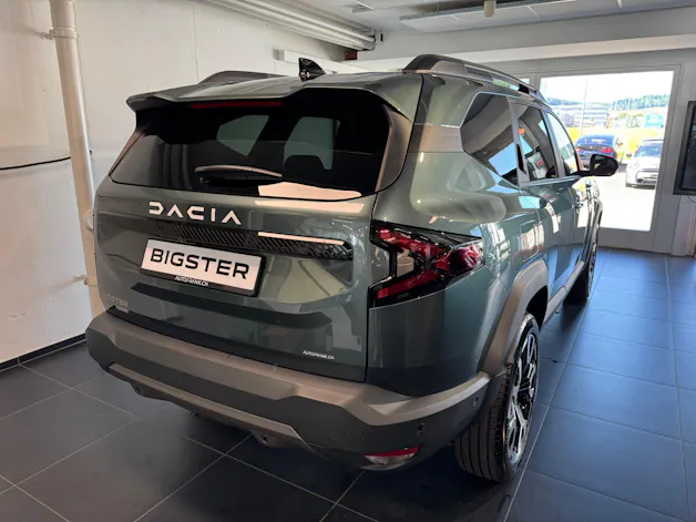 Dacia BIGSTER journey hybrid 155