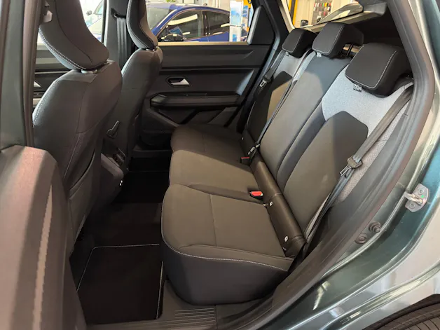 Dacia BIGSTER journey hybrid 155