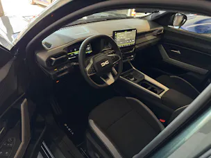 Dacia BIGSTER journey hybrid 155