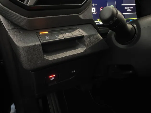 Dacia BIGSTER journey hybrid 155