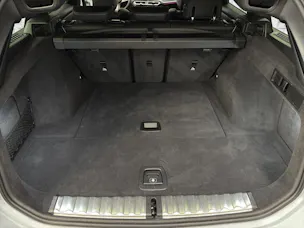 BMW 330d xDr 48V T M Sport