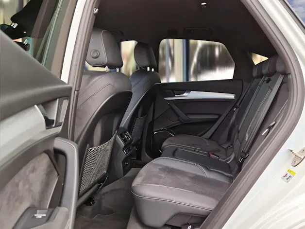 Audi Q5 Sportback 40 TDI S line quattro Black Edition Gletscherweiss Metallic
