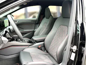 Audi A6 Avant TFSI quattro 270 kW S tronic Mythosschwarz Metallic