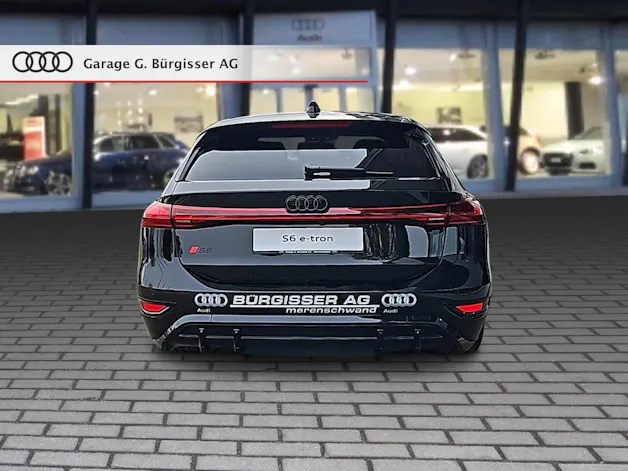 Audi S6 Avant e-tron quattro Mythosschwarz Metallic