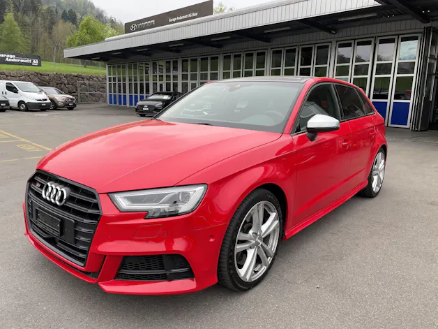 Audi S3 Sportback 2.0 TFSI quattro S-tronic