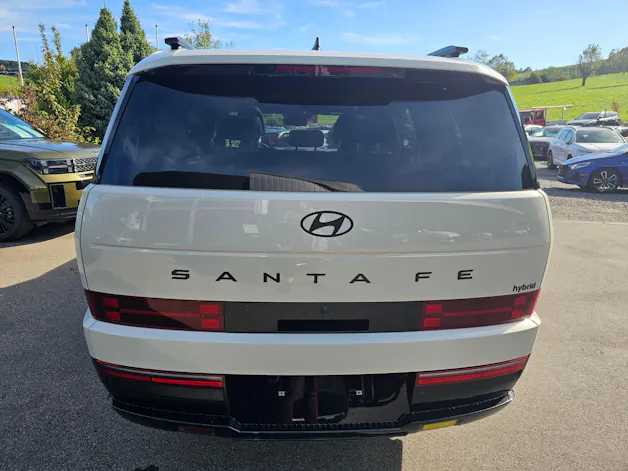 Hyundai Santa Fe 1.6 T-GDi HEV Calligraphy 4WD Automatic