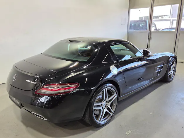 Mercedes-Benz SLS AMG Coupé