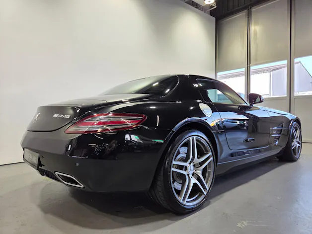 Mercedes-Benz SLS AMG Coupé
