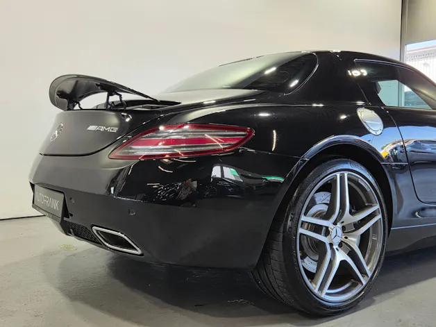 Mercedes-Benz SLS AMG Coupé