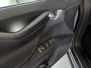 Tesla Model X 100 D