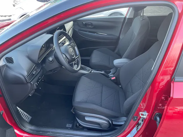 Hyundai Bayon 1.0 T-GDi 48V MH Amplia DCT