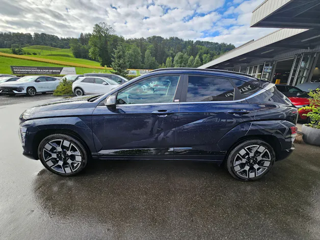 Hyundai Kona EV 65.4 kWh Amplia