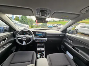 Hyundai Kona EV 65.4 kWh Amplia