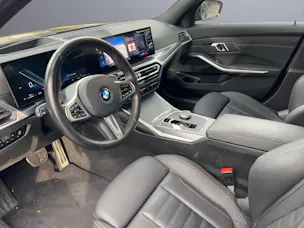 BMW 330d xDrive 48V Touring Steptronic M Sport