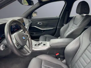BMW 330d xDrive 48V Touring Steptronic M Sport