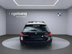 BMW 330d xDrive 48V Touring Steptronic M Sport