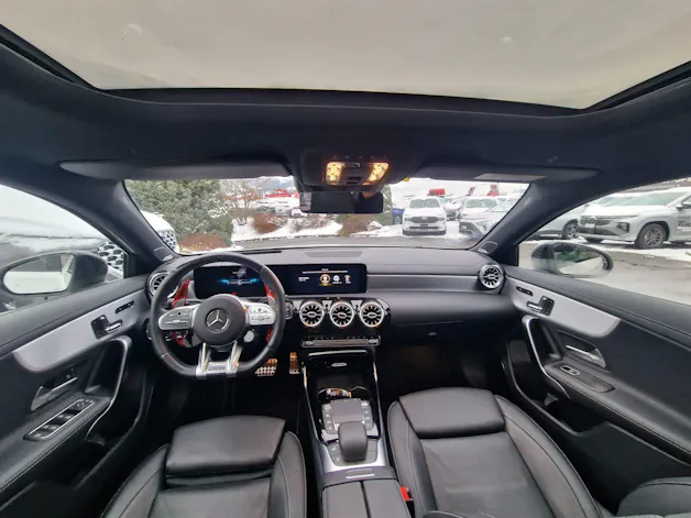 Mercedes-Benz A 35 AMG 4Matic Speedshift