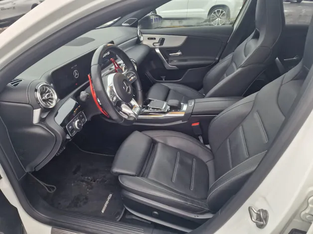 Mercedes-Benz A 35 AMG 4Matic Speedshift