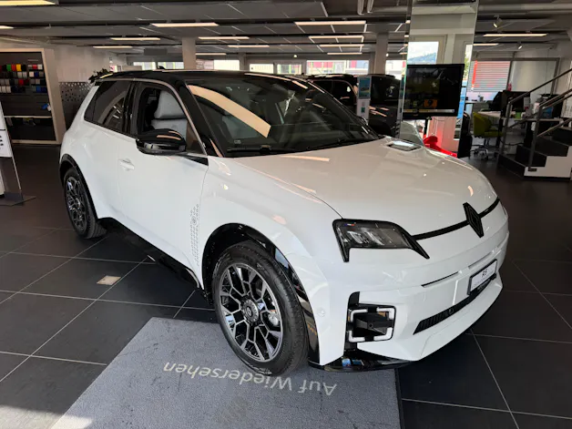Renault R5 E-TECH ELECTRIC Roland Garros 150PS Comfort Range