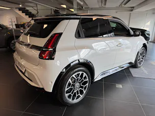 Renault R5 E-TECH ELECTRIC Roland Garros 150PS Comfort Range