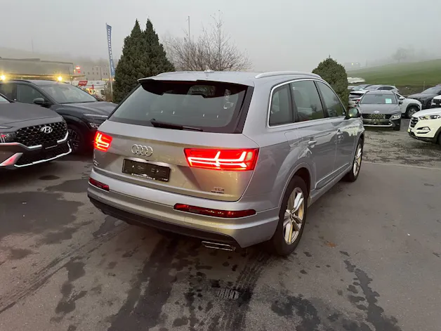 Audi Q7 3.0 TDI quattro tiptronic