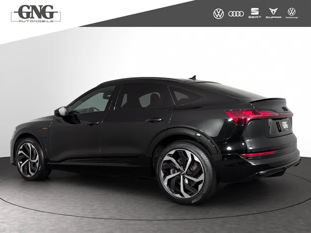 Audi e-tron 55 Sportback S Line Black Edition quattro