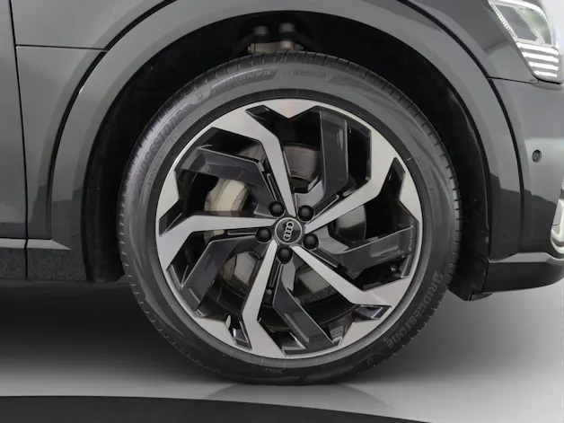 Audi e-tron 55 Sportback S Line Black Edition quattro