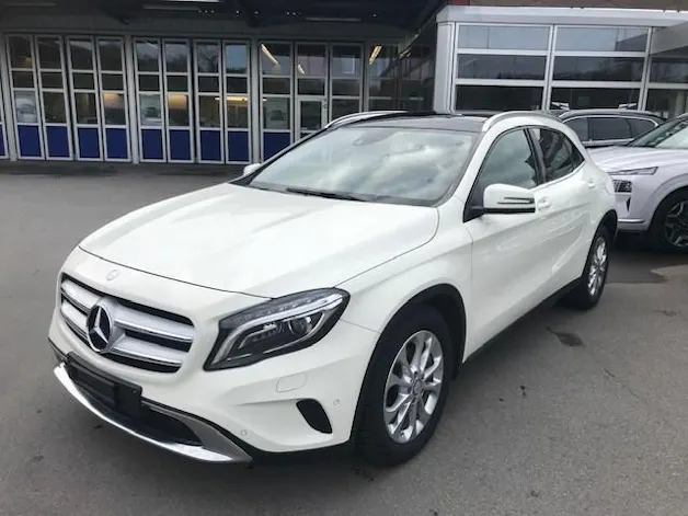 Mercedes-Benz GLA 220 CDI Urban 7G-DCT