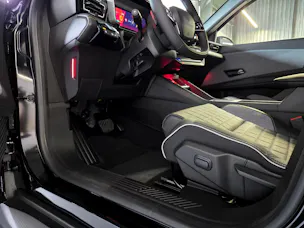 Renault R4 E-TECH ELECTRIC iconic 150PS Comfort Range