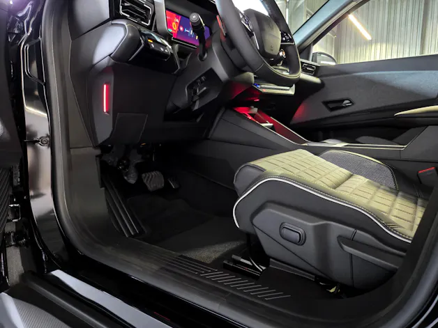 Renault R4 E-TECH ELECTRIC iconic 150PS Comfort Range