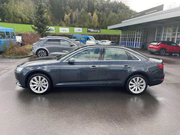 Audi A4 2.0 TDI Design S-tronic
