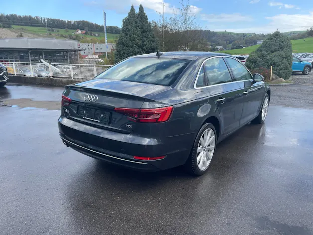 Audi A4 2.0 TDI Design S-tronic