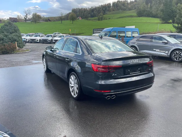 Audi A4 2.0 TDI Design S-tronic