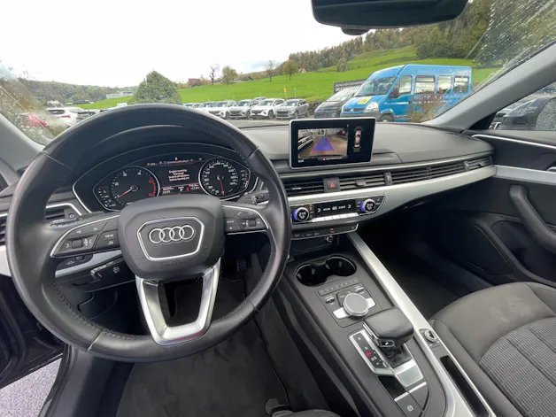 Audi A4 2.0 TDI Design S-tronic