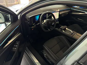 Renault Espace Full Hybrid E-Tech iconic full hybrid E-Tech 200 - 5 Seater