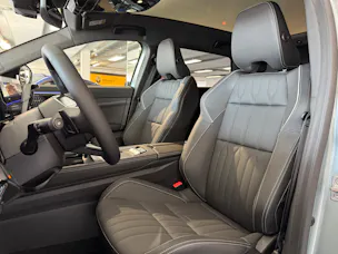 Renault Espace Full Hybrid E-Tech iconic full hybrid E-Tech 200 - 5 Seater