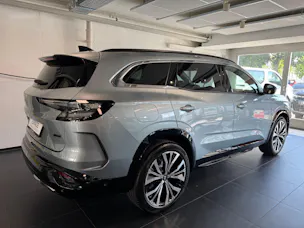 Renault Espace Full Hybrid E-Tech iconic full hybrid E-Tech 200 - 5 Seater