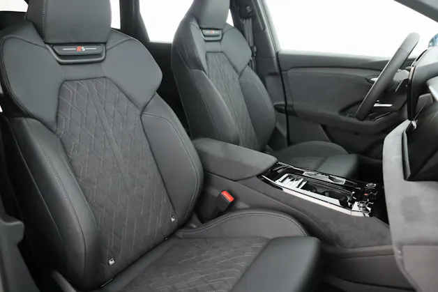 Audi Q6 e-tron quattro