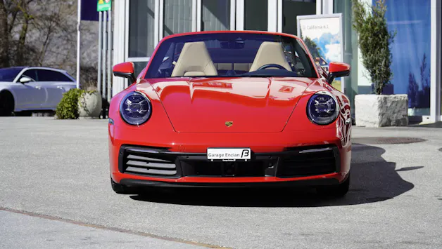 Porsche 911 Carrera 4 Cabriolet PDK