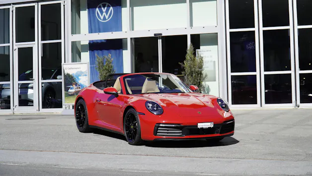 Porsche 911 Carrera 4 Cabriolet PDK